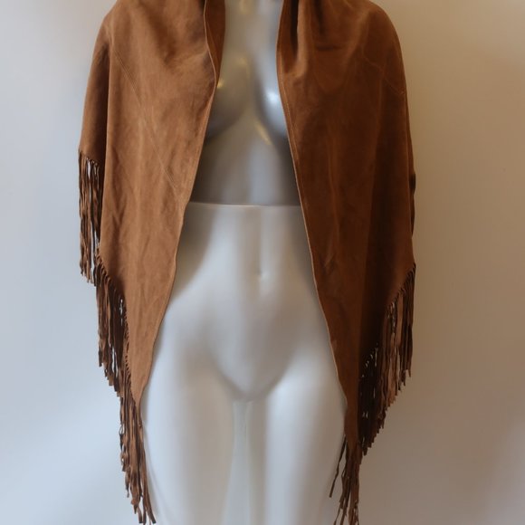 Shag Boutique Brown Faux Suede Fringe Shawl With Floral Design * - Picture 2 of 6